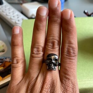 Edgy Silver Skull Ring